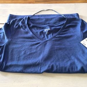 New blue style &co tshirt